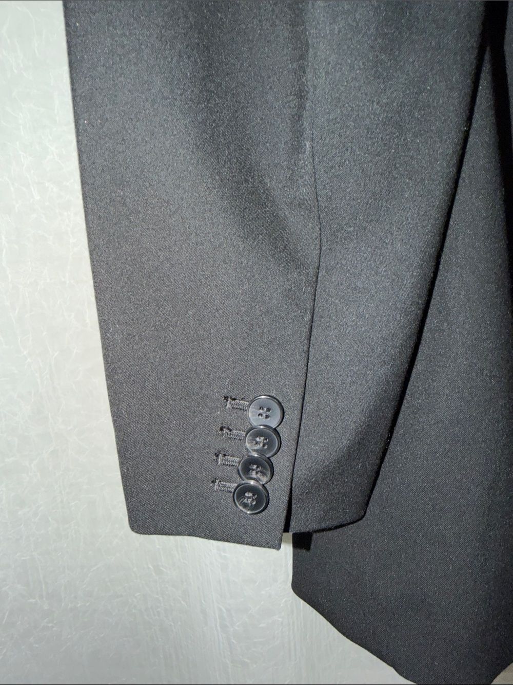 H&MโL Solid Black Long One Button Flap Pockets Professional Blazer Suit Jacket - Picture 4 of 9
